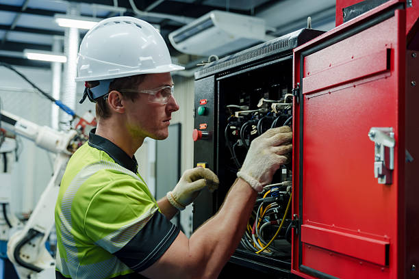 24/7 Emergency Electrical Repair experts in Cedar Rapids, IA